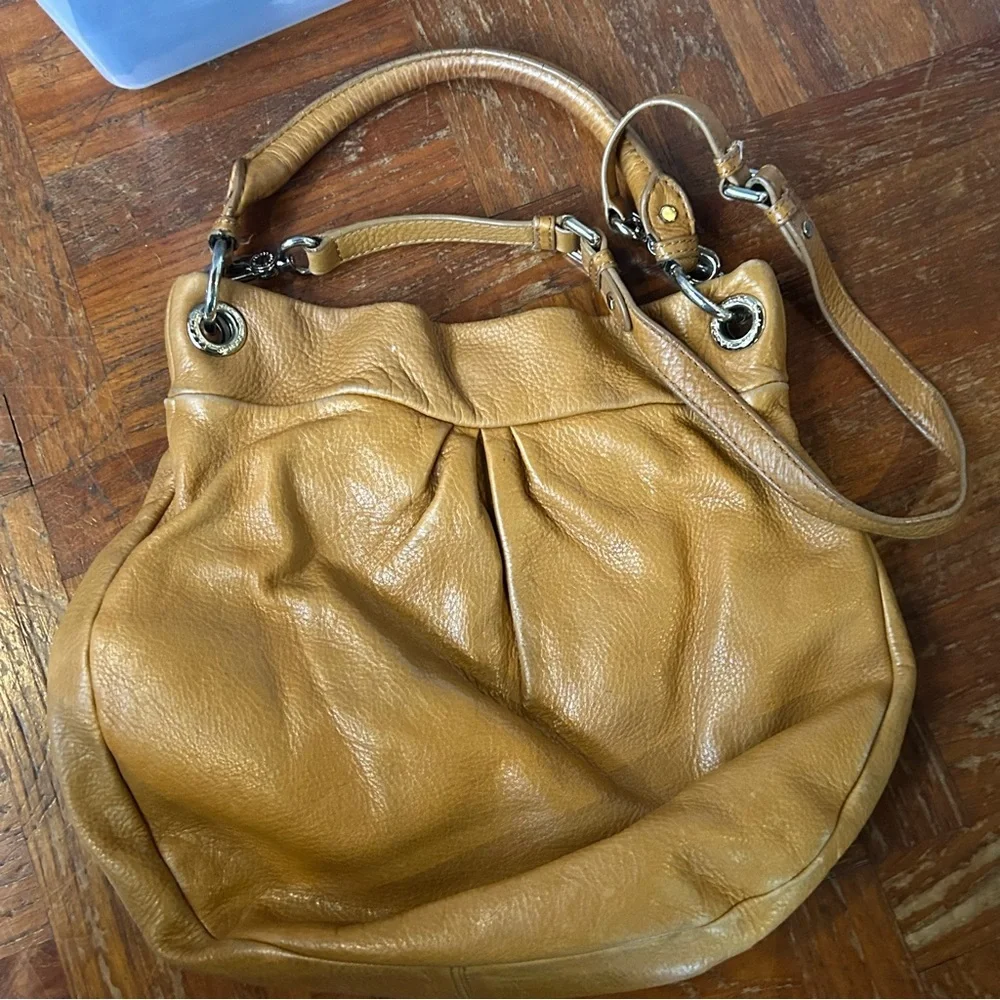 Marc Jacobs Leather Hobo Shoulder Bag